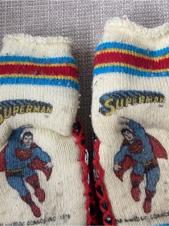 1979 Superman Vintage DC Comics Baby Shoes Photography Prop Collectible 70s - Picture 4 of 4